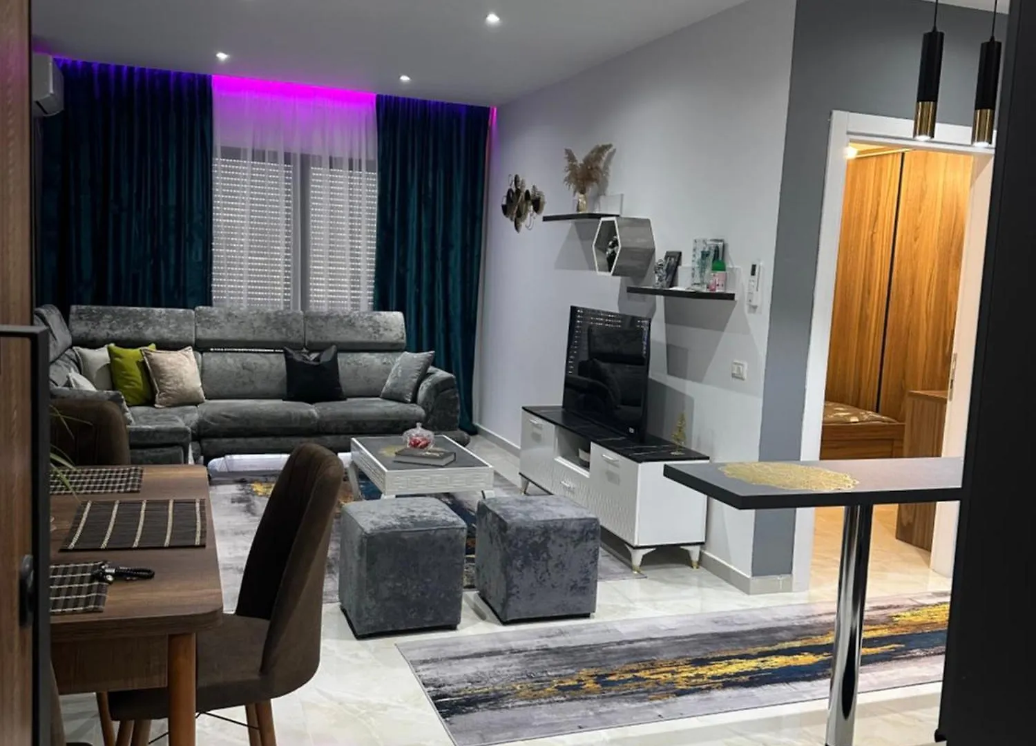 Apartment Fatejden Luxury & Elegance Vlore 0*,